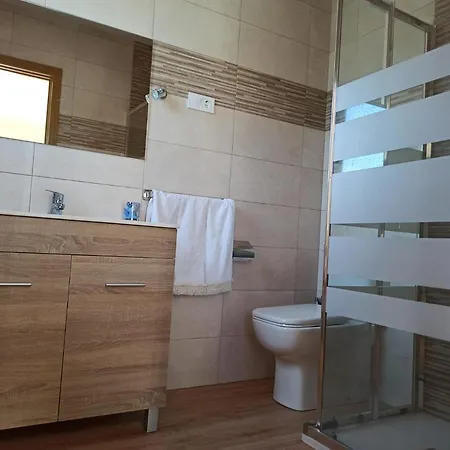 Villa Alojamientocabarceno Casa 220m2 + 4000m2 De Jardin *